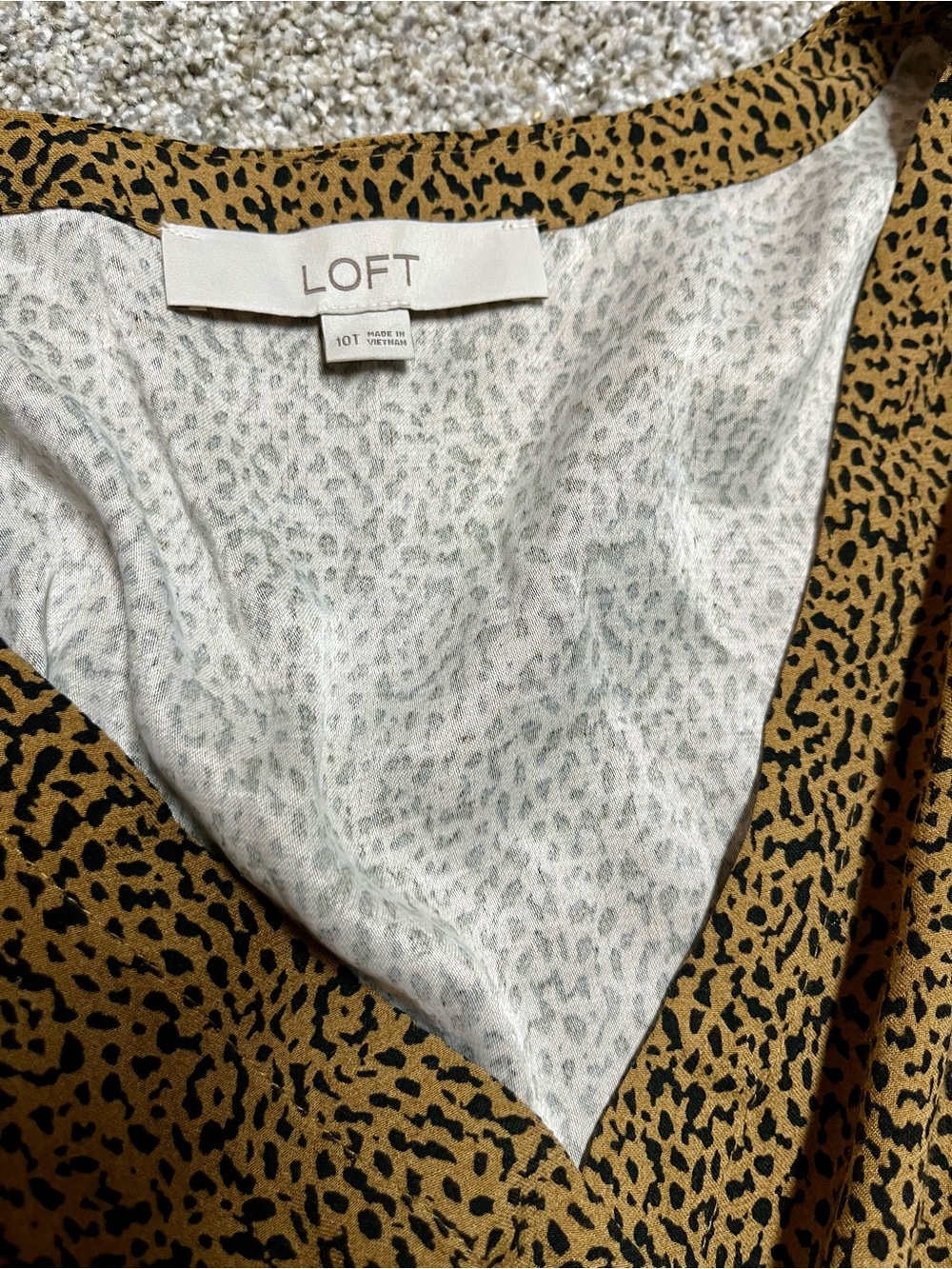 LOFT 10 TALL Leopard Dress - Picture 3 of 6